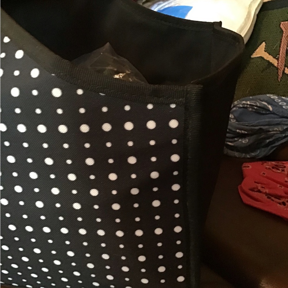 Tote - Picture 3 of 3